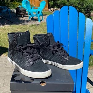 Supra Skytop Black suede/croc size 9